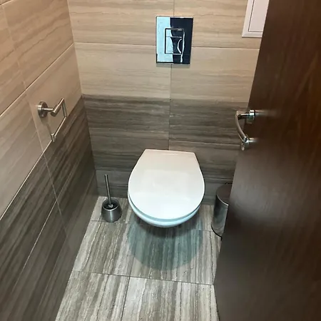 아파트 за гости моника *